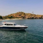Como boat docked at Sture Beach ready for island hopping.